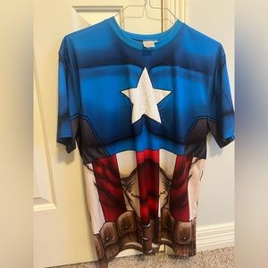 Men’s size M Marvel Captain America shirt